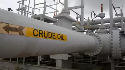 Pakistan to Build Strategic Oil Reserves Amid Hormuz Vulnerabilities