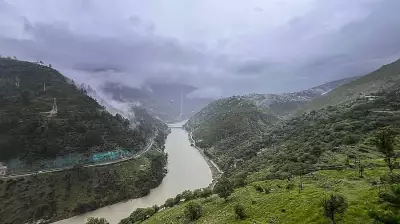 Pakistan Urges India to Uphold Indus Waters Treaty Amid Water Security Concerns