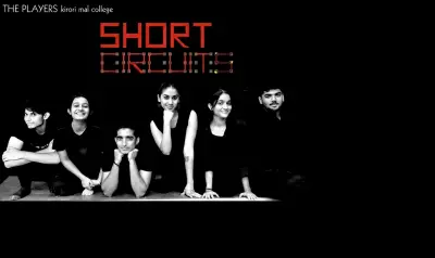 Short Circuits Review: Minimalist Play Explores Digital Age Connection