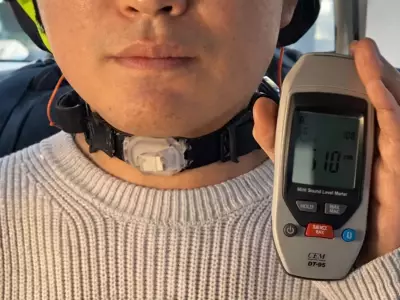Silent Speech Neckband Bypasses Microphones Using AI and Muscle Movements