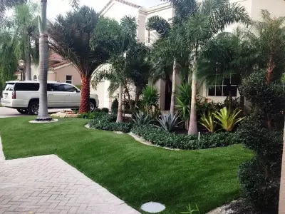 Simple Layering Trick for Professional-Looking Front Yard Borders