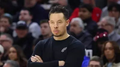 Spurs Coach Mitch Johnson Defends Stephon Castle After All-Defensive Snub