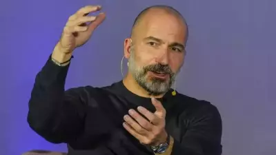 Uber Slows Hiring to Boost AI Investment, CEO Says
