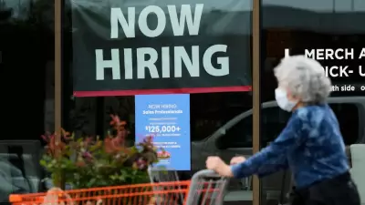 US Jobs Growth Beats Forecasts Amid Iran War, Unemployment Steady at 4.3%