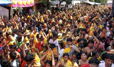 Vaikasi Visakam Draws Thousands to Thiruparankundram Temple in Madurai