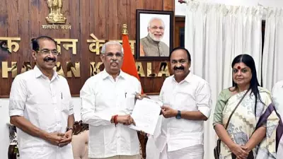 VD Satheesan Meets Kerala Governor to Stake Claim to Form Government