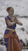 22-Year-Old Dancer Summits Everest, Performs Bharatanatyam at Base Camp