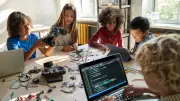5 Ways to Raise Curious Kids in the AI Age: Tips for Parents