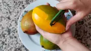 6 Genius Ways to Use Mango Peel in Your Kitchen Instead of Throwing It Away