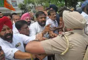 AAP Protests Against BJP Over ED Action on Punjab Minister Sanjeev Arora