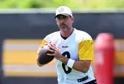 Aaron Rodgers Agrees to One-Year Deal with Pittsburgh Steelers