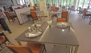 Ahmedabad Restaurants Face Severe Staff Shortage Amid LPG Crisis and Weddings