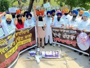 Akali Dal Waris Punjab De Protests Against Sukhjinder Randhawa Over Amritpal Remarks