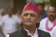Akhilesh Yadav says country in wrong hands, urges unity to save democracy