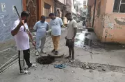 Amritsar Begins Sewer Desilting Ahead of Monsoon Season