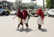 Amritsar Swelters at 43°C Amid Severe Heatwave Conditions