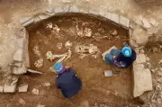 Ancient Tomb Discovered Under Farm Field in Orkney, Scotland
