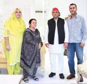 Azam Khan's Family Visits Akhilesh Yadav to Offer Condolences on Brother's Death