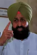 Bajwa Accuses AAP of Destroying Democratic Safeguards in Punjab Assembly