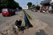 Buidco fines contractor Rs10 lakh for safety lapse in Patna drain work