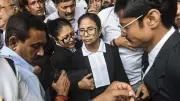 Calcutta High Court Erupts as Lawyers Shout 'Thief' at Mamata Banerjee