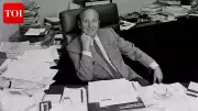 Clive Davis Hospitalized at 94 With Upper Respiratory Infection