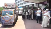 Delhi CM Rekha Gupta Flags Off 13 Mobile Heat Relief Units