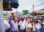Delhi CM Rekha Gupta Reviews Made-in-India Anti-Pollution Pilot Projects