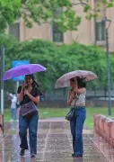 Delhi-NCR Thunderstorm Brings Relief from Heat, Hail Hits Parts