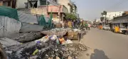 Dust and traffic woes hit Dehradun's Kanwali Road due to pipeline work