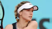 Eugenie Bouchard's Beach Video Goes Viral Ahead of French Open Analyst Role