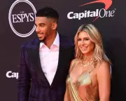 Evander Kane Releases Statement on Feud with Ex-Wife Anna Kane