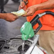 Fuel Price Hike in Prayagraj Sparks Inflation Fears Among Consumers