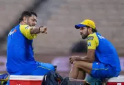 Gavaskar Dismisses Dhoni Return Hopes for CSK's Final Home Game vs SRH