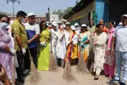Gurgaon Mayor Back at Cleanup Event After Poll Deferral Raises Questions