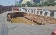 Gurgaon Sinkhole Widens to 20 Feet, Repair Work Yet to Begin