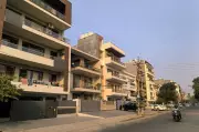 Gurugram Stilt+4 Buildings Face Action for Norm Violations