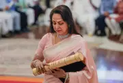 Hema Malini feels Dharmendra's presence at Padma honour