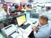 IT Firms Shift Away from Predictable April Salary Hikes, Embrace Uncertainty