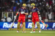 Jacob Bethell Learns from Kohli, Steps Up for RCB in IPL 2026