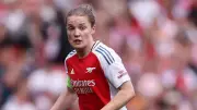 Kim Little: Arsenal Legend Reflects on 400 Appearances and Women's Football Growth