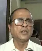 KMC Councillor Summoned Over Protest Against Locked Council Chamber