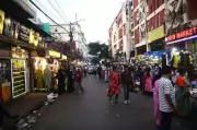 Kolkata hawkers return after bulldozer scare, new power struggle emerges