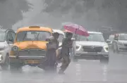 Kolkata Heatwave: Brief Thunderstorm Fails to Ease Sweltering Conditions