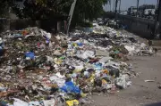 Ludhiana's Garbage-Choked Scooter Market Reeks of Civic Neglect
