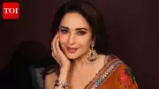 Madhuri Dixit Denies Pregnancy Rumors During Dola Re Dola Shoot