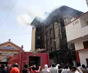 Major Fire at Prayagraj Hotel Gutted Property Worth Crores, 12 Rescued