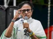 Mamata Blames EC for Bengal Loss, Says Sonia and Rahul Called to Support