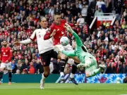 Man United Beat Liverpool 3-2, Secure Champions League Spot