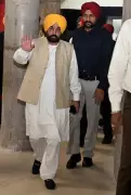 Mann, Kejriwal meet jailed Punjab minister Sanjeev Arora in Gurgaon jail